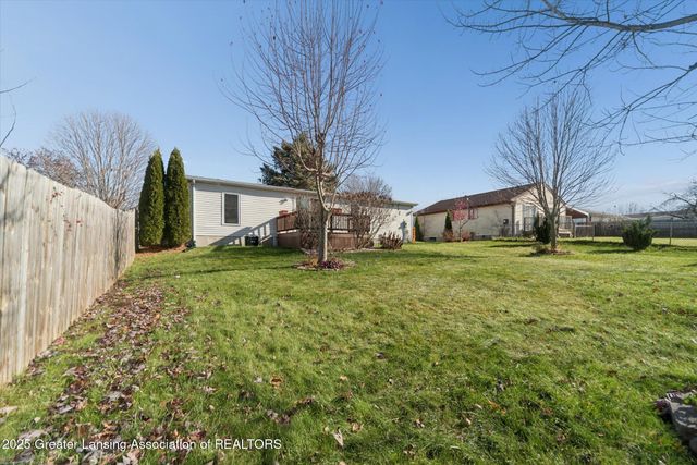 4123 Balmoral Drive, Lansing, MI 48911