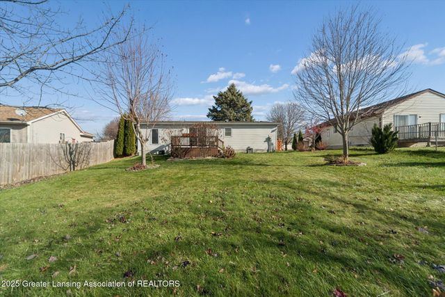 4123 Balmoral Drive, Lansing, MI 48911