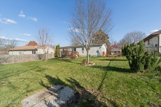 4123 Balmoral Drive, Lansing, MI 48911