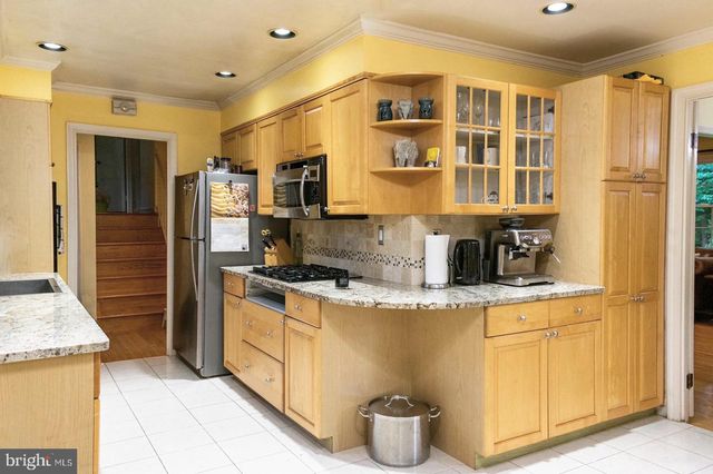 6602 TUSCULUM RD RD, Bethesda, MD 20817