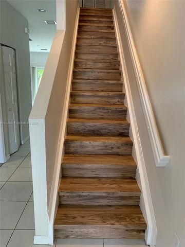 8464 W Mcnab Rd, Tamarac, FL 33321