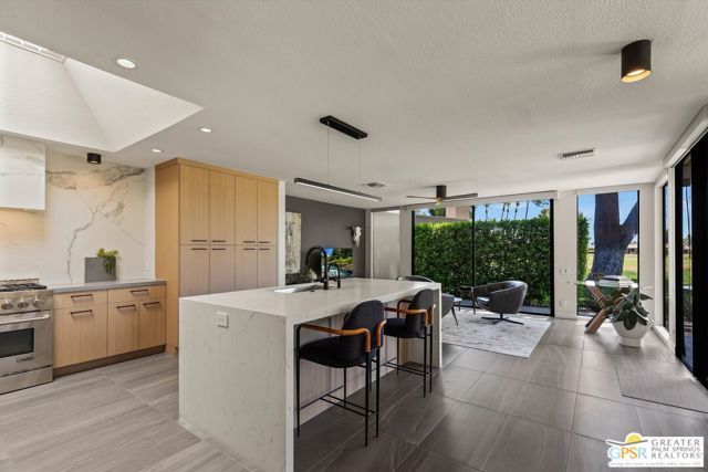 7 Wesleyan Court, Rancho Mirage, CA 92270