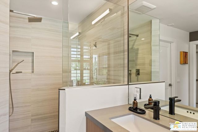 7 Wesleyan Court, Rancho Mirage, CA 92270
