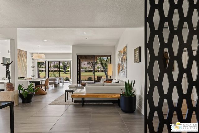 7 Wesleyan Court, Rancho Mirage, CA 92270