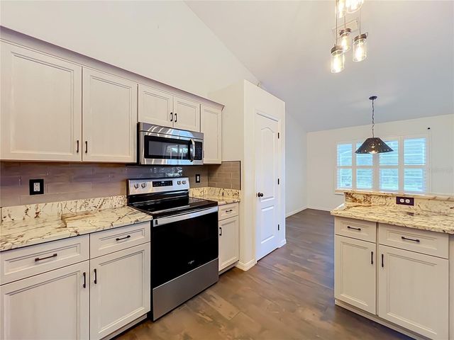 9418 MEADOW CREST LANE, Clermont, FL 34711