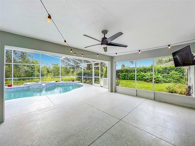 9418 MEADOW CREST LANE, Clermont, FL 34711