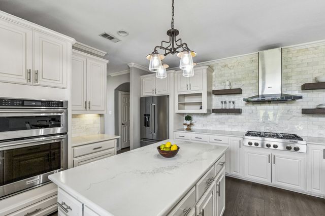 4204 Fairway Drive, Flower Mound, TX 75028
