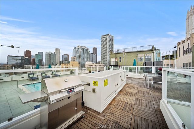 939 S Broadway, Los Angeles, CA 90015