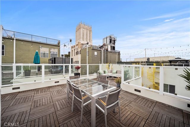 939 S Broadway, Los Angeles, CA 90015