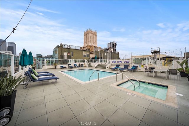 939 S Broadway, Los Angeles, CA 90015