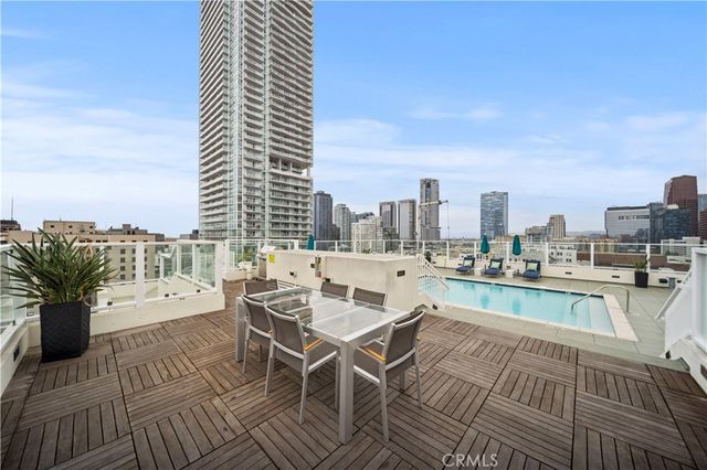 939 S Broadway, Los Angeles, CA 90015