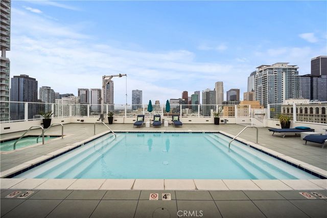 939 S Broadway, Los Angeles, CA 90015