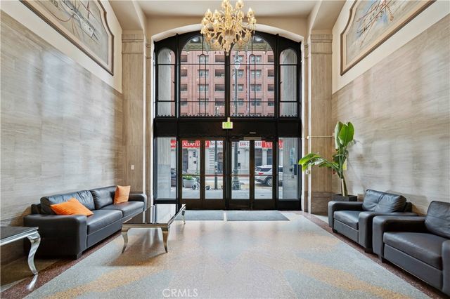 939 S Broadway, Los Angeles, CA 90015