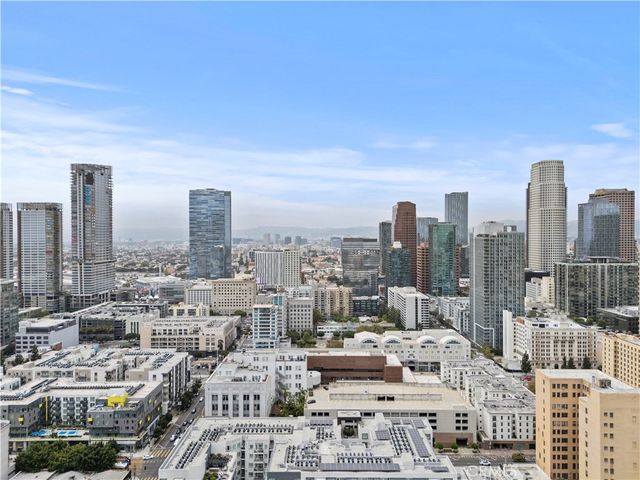 939 S Broadway, Los Angeles, CA 90015