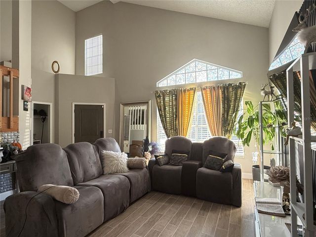 1345 SILVERTHORN DRIVE, Orlando, FL 32825