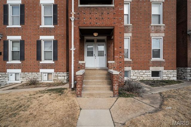 6227 Victoria Avenue, St Louis, MO 63139