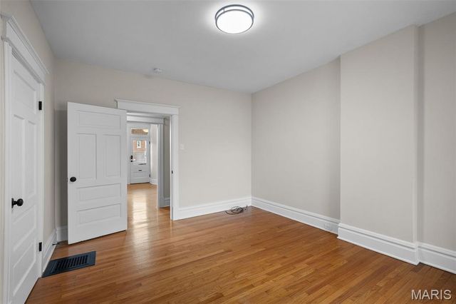 6227 Victoria Avenue, St Louis, MO 63139