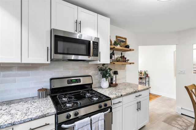 43 Fair Harbor Drive 43 Building 3, Patchogue, NY 11772