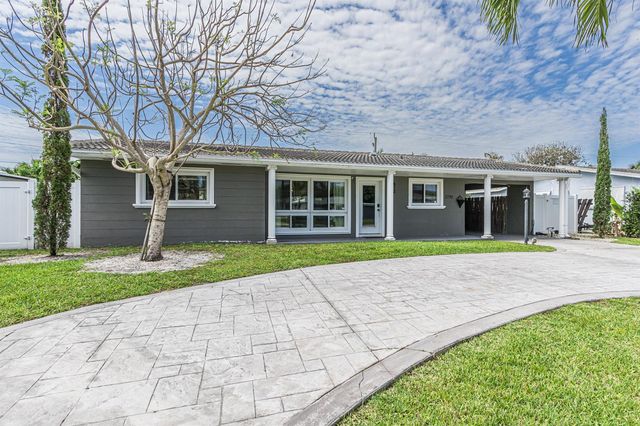 2770 NE 53rd Street, Lighthouse Point, FL 33064