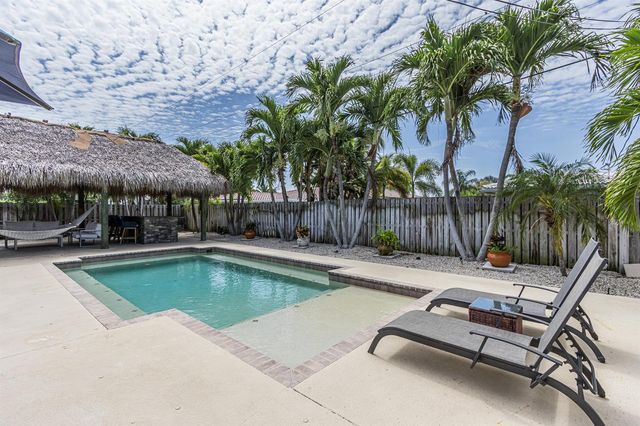 2770 NE 53rd Street, Lighthouse Point, FL 33064