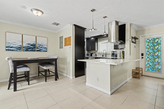 2770 NE 53rd Street, Lighthouse Point, FL 33064