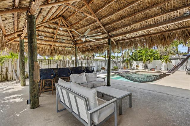2770 NE 53rd Street, Lighthouse Point, FL 33064