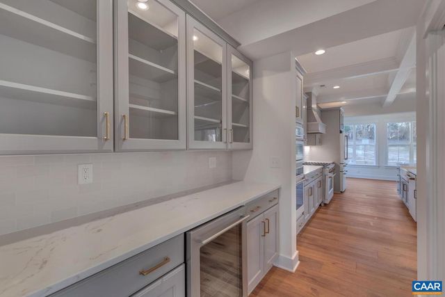 4 JARMANS GAP RD, Crozet, VA 22932