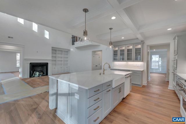 4 JARMANS GAP RD, Crozet, VA 22932