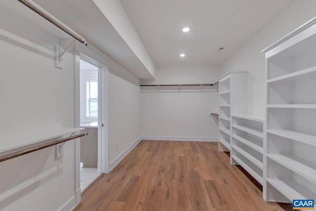 4 JARMANS GAP RD, Crozet, VA 22932