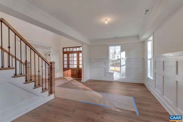 4 JARMANS GAP RD, Crozet, VA 22932
