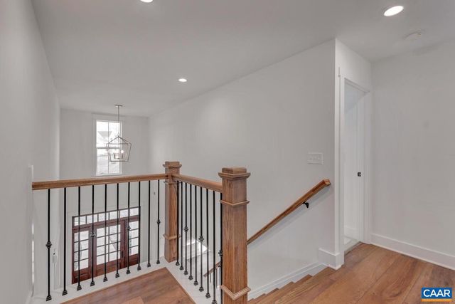 4 JARMANS GAP RD, Crozet, VA 22932