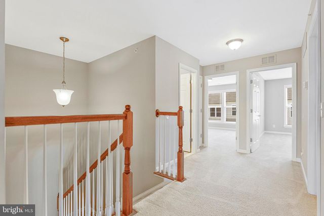 3040 RITTENHOUSE CIR, Fairfax, VA 22031