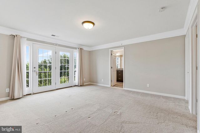 3040 RITTENHOUSE CIR, Fairfax, VA 22031