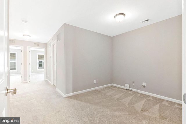 3040 RITTENHOUSE CIR, Fairfax, VA 22031