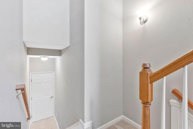 3040 RITTENHOUSE CIR, Fairfax, VA 22031