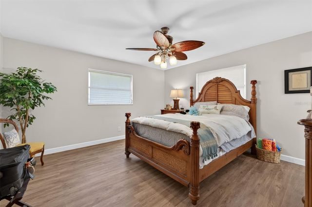 9697 41ST STREET N, Pinellas Park, FL 33782