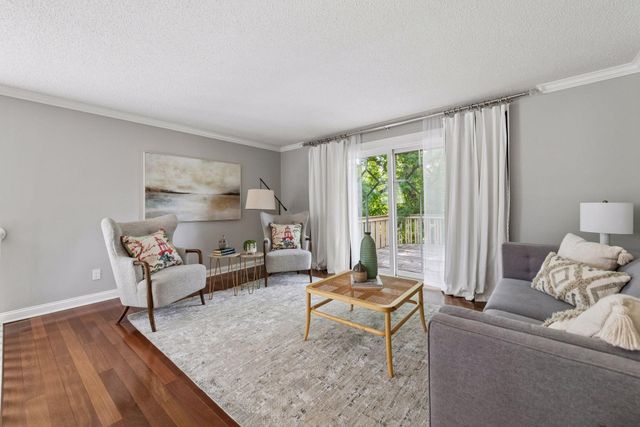 10441 Lee Drive, Eden Prairie, MN 55347