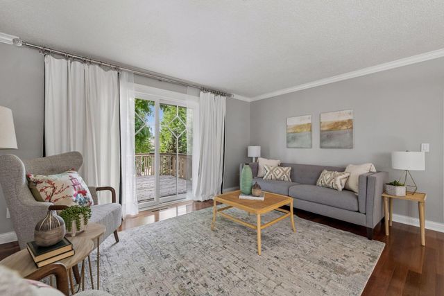 10441 Lee Drive, Eden Prairie, MN 55347