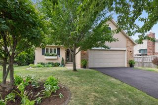10441 Lee Drive, Eden Prairie, MN 55347