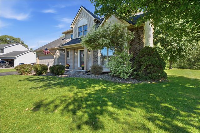 7260 Pear Tree, Ontario, NY 14519