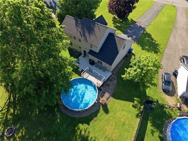 7260 Pear Tree, Ontario, NY 14519