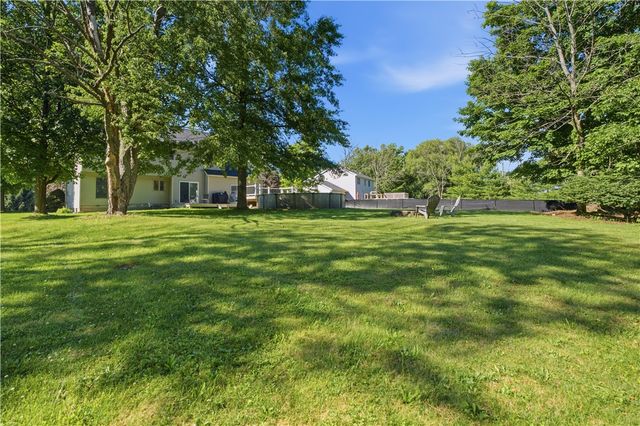 7260 Pear Tree, Ontario, NY 14519