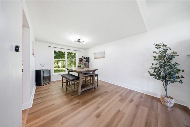 7260 Pear Tree, Ontario, NY 14519