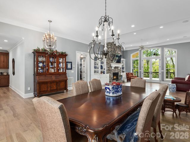 28 Falling Star Court, Fletcher, NC 28732