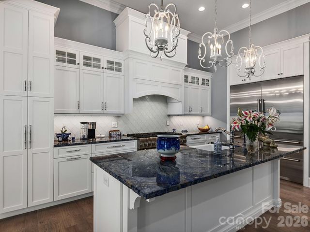 28 Falling Star Court, Fletcher, NC 28732