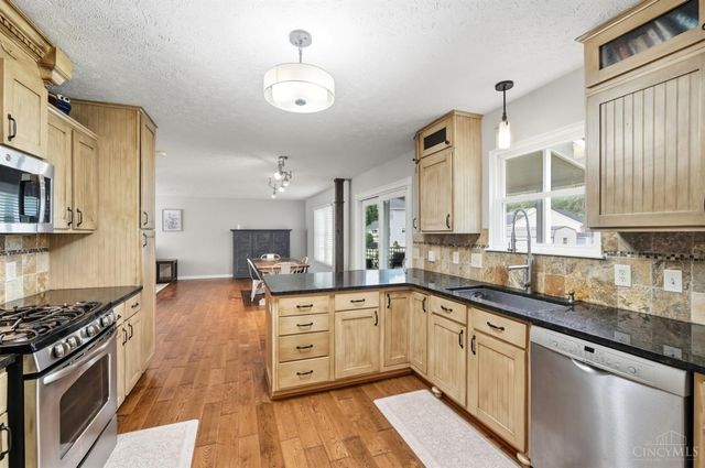 1553 Deerwoods Drive, Miami Twp, OH 45150