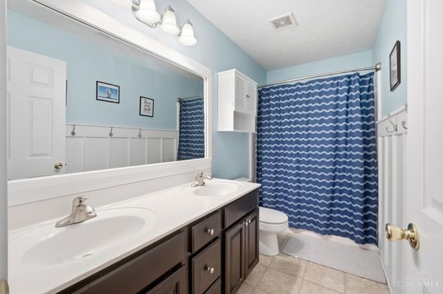 1553 Deerwoods Drive, Miami Twp, OH 45150