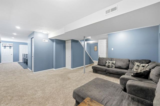 1553 Deerwoods Drive, Miami Twp, OH 45150