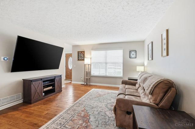 1553 Deerwoods Drive, Miami Twp, OH 45150