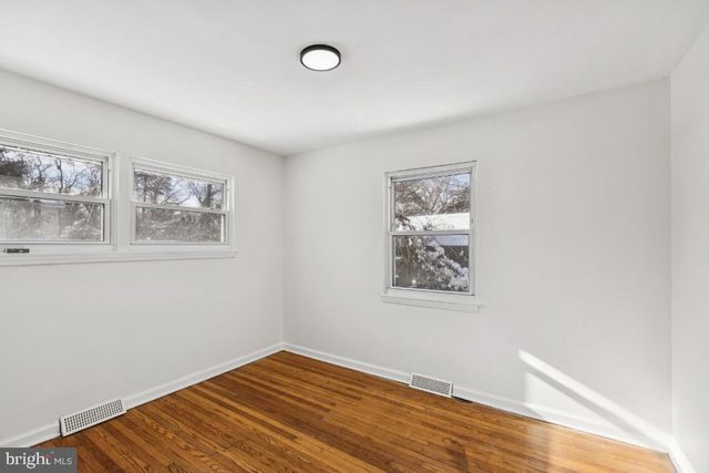 384 WILDROSE ST, Browns Mills, NJ 08015